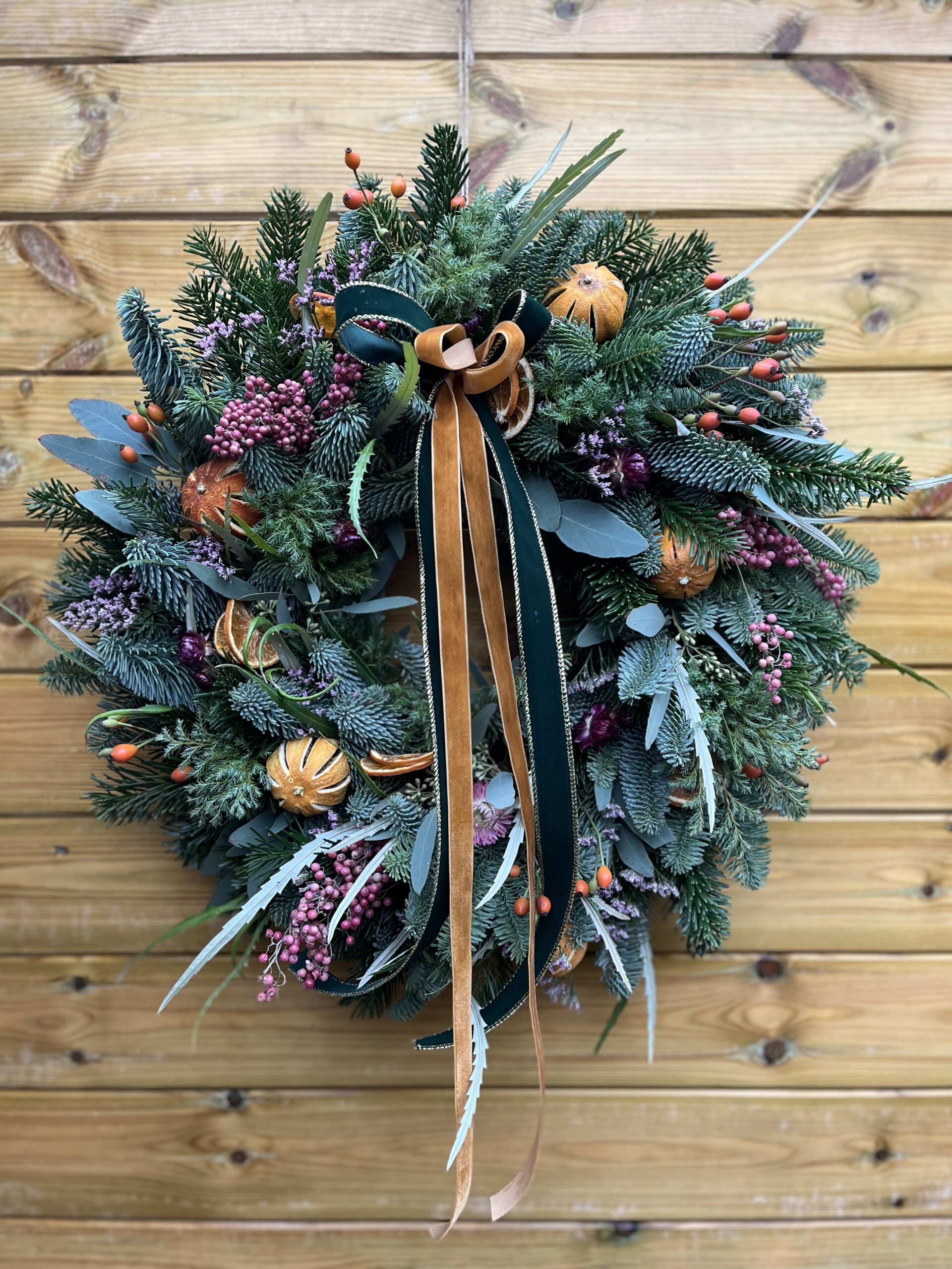 The Lux Christmas door Wreath - * PRE ORDER* - Image 4